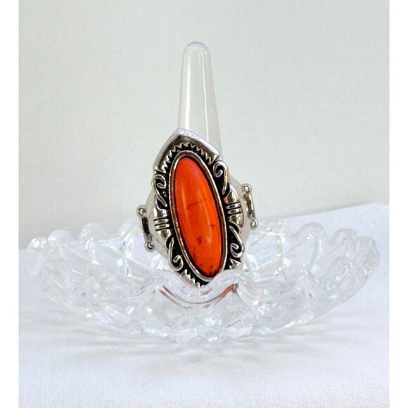 Statement Ring. - Picture 2 of 6